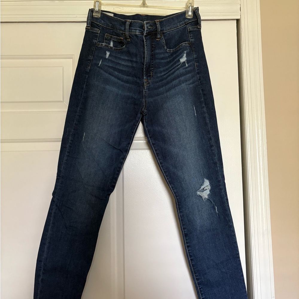 GAP Blue Skinny Jeans Distressed Style